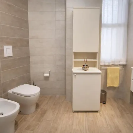 Apartament Bm Salerno